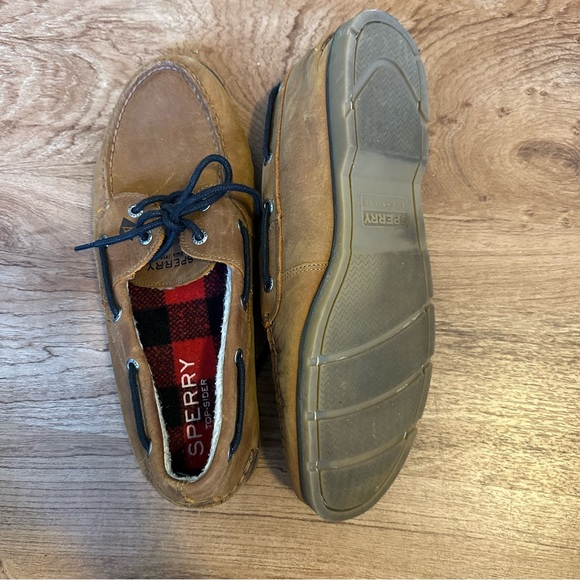 Sperry Top Sider Fuzzy Inside - Picture 1 of 5